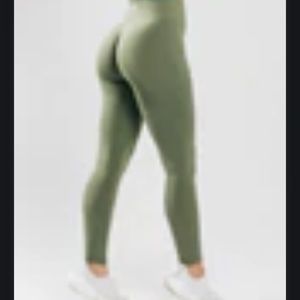 Alphalete dusty green amplify leggings